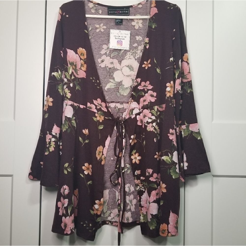 Polly & Esther open bell sleeve cardigan
